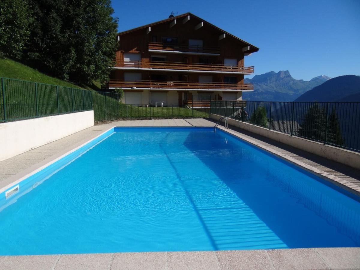 Duo Des Alpages Vue Exceptionnelle Sur Le Mont Blc Saint-Gervais-les-Bains Exterior foto